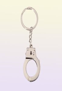 Simulering Handcuffs Metal Keychain Car Key Bottle Opener Män och kvinnor Keychain9759080