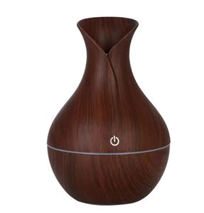 Umidificatore diffusore di oli essenziali 130 ml Diffusore di aromi di venature del legno Spegnimento automatico senza acqua Aromaterapia Umidificatore a nebbia fredda con luce notturna a 7 colori