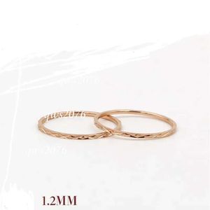 Designer Ring New Ladies Charm och Style Super Fine Diamond Split Flower Two-Joint för Women's Fashion Titanium Steel Plated Rose Gold
