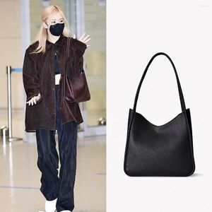 Waist Bags Symmetric Tote Leather Shoulder Commuter Bag From ROSE Park Chae-young Theow Armpit