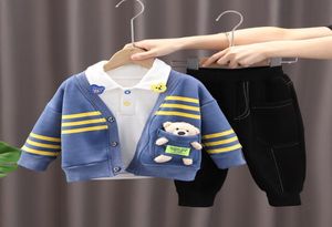 Frühling Winter Jungen Kleidung Sets Strickjacke T-shirt Hosen College Stil Plus Fleece Dicke Warme 3PCS Kinder Jungen Sport anzug7028223