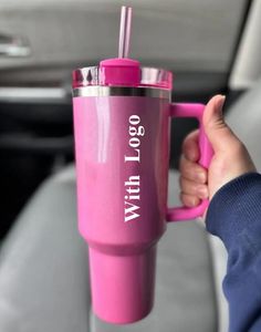 Winter PINK Parade Co-branded 40oz Quencher H2.0 Mugs Cups travel Car cup Stainless Steel Tumblers Cups with Silicone handle Valentine's Day Gift With 1:1 Same Logo 0107