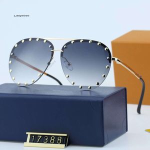 パターンフルLVSEウーマンLVLIES GLASSES VUITONLY for Viuton Color Lous Frame Lousis LetterLuis Design Fashion Man Designer 5 Summer Sunglasses High Quality