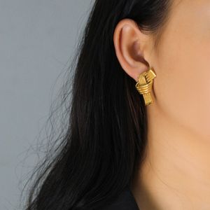 New Fashionable Advanced Retro Metal Plated 18K Gold Geometric Outlier Earrings Titanium Steel Simple Middle Age Earrings Jewelry