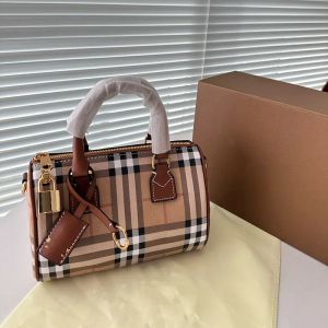 Designer Bag Classic Women Plaid Crossbody Shoulder Tote Bags Top Quality Leather Shopping Handväska Fashion Evening Purse Designer Walls Brand Bag