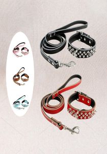 Hundhalsar Leases Padded Leather Studded Spiked Collar Leash Set för S M L Dogs2772502