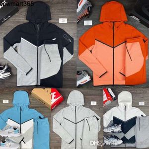 Partihandel Anpassa logotyp Mens Tracksuits Two Pieces Set Designer Ny Casual Spring and Autumn Sportwear Sweater Sports Putt Two-Piece Boutique