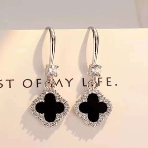 디자이너 귀걸이 4/Four Leaf Clover Charm Stud Earrings Back 여자를위한 어머니 실버 18k 금 도금 마노 여자 웨딩 선물 이어링 보석 어머니