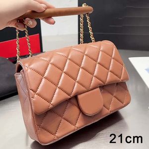 Omuz Çantası Tasarımcı Baghandbag Crossbody Çanta Çanta Ünlü Küçük Crossbody Cans Mini Kadın Omuz Metal Tokası Mükemmel Geri Geri Geri Geri Geri Geri Geri Geri Geri Geri Geri Geri Geri Koşu Tozu Kadın Çanta