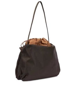 THEROW NYLON BACOS PLEGADO ombro de grande capacidade Bolsa de nuvem Bolsa feminina 240115