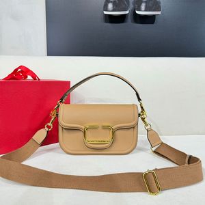 Hobo Crossbody Bag Solid Color Flap Shoulder Bags Genuine Leather Designer Hand Wallets Detachable Handle Strap Golden Hardware Inside Fashion Letters