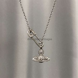 Designers jewels Vivienne Empress Dowager Dowagers Pin Full Diamond Saturn Chain Necklace Female Sparkling Full Diamond Pin Stacked Chain Collar Chain High Versio