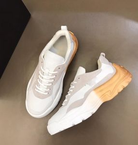 Moda Out Süet Deri Gumboy Sneaker Ayakkabı Lüks Design Düşük En İyi Sportif Bölge Erkekler Kaygon Yürüyüş Teknoloji Kumaşları Dantel Döküm Trainer EU38-45 Kutu