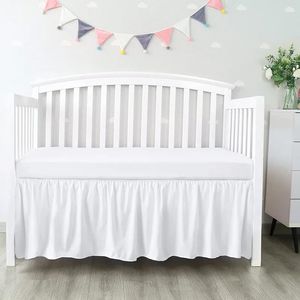 Best verkopende, goed gemaakte wiegbedrok met witte bovenbladen - 4 zijden geplooide ruches voor babyjongens meisjes peuter kinderkamer sprei 240106