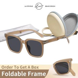 Güneş gözlükleri LM 2023 Yeni modaya uygun kare katlanır güneş gözlüğü Kadınlar erkekler kutuplaşmış lens TR90 UltraLight Foldable Frame Box Lentes de Sol