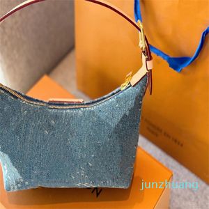 مصمم -حقيبة صندوق غداء رجعية للسيدات الأزرق الإبط الأنيق بحجم الكتف 20*11 سم
