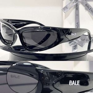 Designer-Herren-Sonnenbrille für Damen Balanciagas Balancaigas Paris Home Bb0157s Internet Berühmter Strand-Sonnenschutz mit Alien-High-End-Brille im gleichen Stil