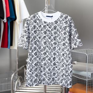 Tasarımcı T Shirt Erkek Tişörtleri Moda Çiftleri T-Shirt Kısa Kollu Büyük Boy Boyutlu Gevşek Üstler Sokak Giyim Hip Hop Kadınlar Erkek Tshirt Plus Boyut