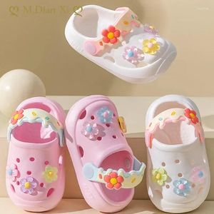 Slipper Childrens Slippers Summer Baby Cute Flowers Soft Sole Sandals Indoor Anti Slip Girl Hole Shoes Kids Beach