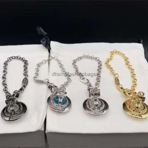 Tasarımcılar Jewels Vivienne Satürn'ün Klasik Batı İmparatoriçe Orb 3D Su Elmas Bilezik Kadın Yaz Yeni Moda Tasarım Yaka Zinciri Aksesuarları