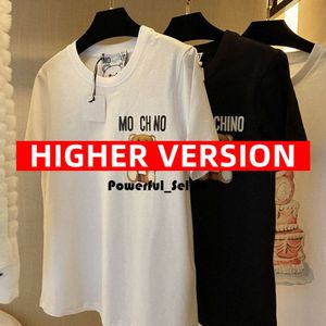 Designer Moschinos Camicia Estate Marchi di lusso italiani Moschinos Uomo e donna Girocollo Maniche corte Moda Stampata Moschino T Shirt 2832