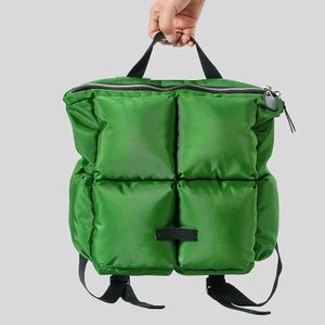 Modische Puffer-Rucksäcke für Frauen, Designer-Karo-gepolsterte Rucksäcke, Nylon-Daunen-Baumwolle, große Reisetasche für Mädchen, Y2K-Taschen in Bonbonfarben