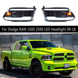 Biltillbehör Streamer Turn Signal Daytime Running Light for Dodge Ram 1500 2500 LED-strålkastare 09-18 High Beam Angel Eye Projector Lens