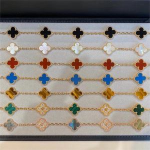 luxury clover VAN brand designer bracelets for women 18K gold silver black white red green stone mother of pearl bracelet wedding party jewelry