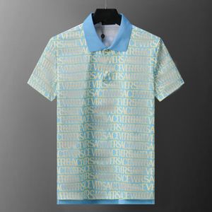 2024 Neues, modisches Poloshirt für Herren mit Flip-Kragen, luxuriöses, bedrucktes Kurzarm-Poloshirt für italienische Herren, modisches, lässiges Sommer-T-Shirt für Herren, erhältlich in M-3XL