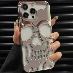 携帯電話のケースホロー3DスカルiPhone 15 15 14 13 12 11 Pro Max Plus Luxury PlatingシリコンショックプルーフCoverl240105