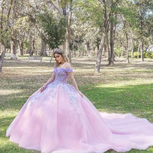 Luksusowa suknia balowa sukienka Quinceanera 2024 3D Floral Freading Sweetheart Tiulle Princess Vestido de XV 15 Anos Brithday Party Suknia