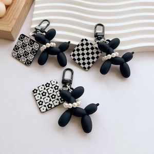 Key Rings Fashion Balloon Dog Keychain Acrylic Rubber 3D Exquisite Phone KeyrCar Pendant Cartoon Key RDIY Gift for Women Children J240108