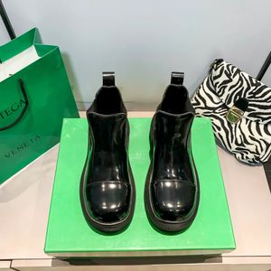 Botas de grife mulheres sapatos de moda de couro preto clássico feminino martin tornozelo bota limitada primavera outono sapato paris BV9-2