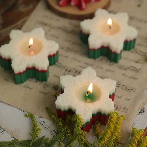 Candles Ins Handmade Guest Gifts Snowflake Aromatherapy Candle Christmas Decor Aromatic And Decorative Scented candles Table Decorations