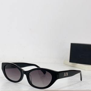 Luxury Designer C Sunglasses Man Women Rectangle Sunglasses Unisex Goggle Beach Sun Glasses Retro Frame Ccity With Box 677897