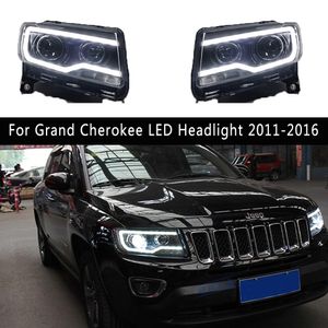 DRL Gündüz Koşu Işığı Dinamik Saleti Dönüş Sinyali Jeep Grand Cherokee Pusula LED Far 11-16 Araba Aksesuarları Ön Lamba