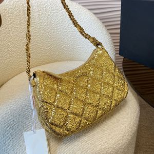 Womens Designer Metical Hobo Croissant Underarm Bags Gold Metal Hardware Matelasse Chain Shoulder Purse Classic Mini Diamond Lattice Luxury Handbags 23X13CM