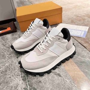 Luxury Designer Casual Shoes 2024 Fashion Ladies Sports Daddy Shoes All Casual Trend Wear med samma höga mjuka icke-halkfria sulor av stora stjärnor