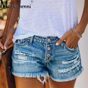 Kvinnors shorts kvinnor mode sexig rippad singel breasted denim roll shorts 2021 sommar mid-midjig fickan retro hål damer avslappnade korta jeans yq240108