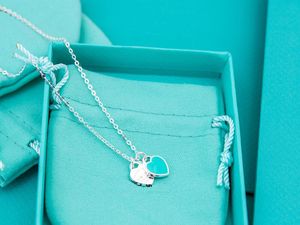 3A Necklace TF Heart Pendant Necklaces In Silver Iconic Collection Jewelry For Women With Dust Bag Box Fendave 23.12.23
