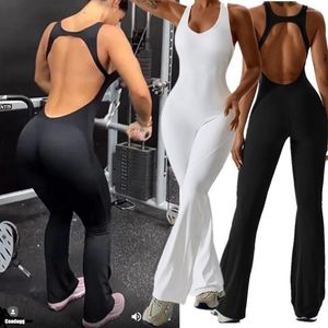 Aktiva uppsättningar 2024 Mini Flare Women Tracksuit Pad Yoga Set One Piece Jumpsuit Workout Legging Rompers Sport Gym Övning slitage