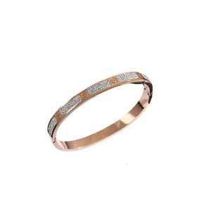 أساور مصممة كلاسيكية STARRY SKY مع ثلاثة صفوف من الماس Titanium Steel Bracelet Light Light Fashion Gold Gold Hompts