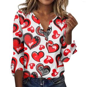 Kvinnors T-skjortor Lossa Casual T-shirt V-Neck Valentine's Day Tryckt utblåst ärm Seven Top Luxury Tops Mark 2024