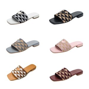 Kadın tasarımcılar işlemeli slayt sandaletler daireler slaytlar siyah bronz üçgen jacquard düz sandalet siyah bej flip floplar yaz açık ayakkabı 36-42