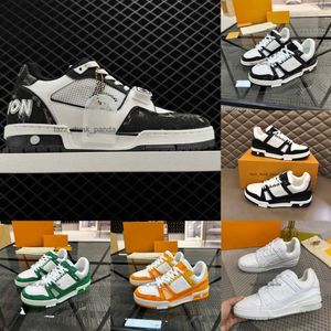 Luxury trainer louisely sneakers fashion brand men Designer shoes Genuine leather embroidery sneakers classic viutonly vittonly Size 36-44 11