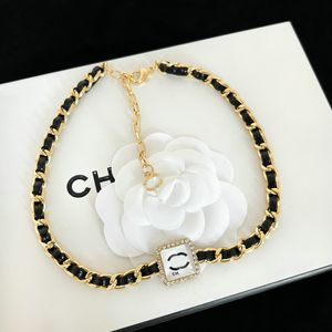Designer halsband för varumärke pärlhalsband läder choker kedja smycken kvinnor bröllop gåva