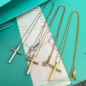 designer jewelry necklace cross necklace diamond necklaces for women designer jewelry Retro Vintage pendant necklaces rose gold chains