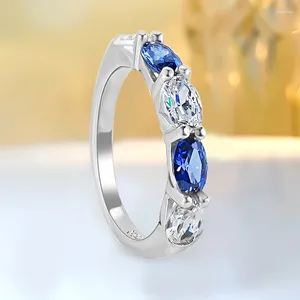 Anelli a grappolo Design alla moda lussuoso e di nicchia Anello in argento sterling 925 con diamanti blu tanzaniano con temperamento versatile