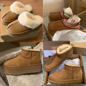 Slippers Womens Tazz Tasman Slides 10a äkta läder av hög kvalitet ull lyxiga australien vinter designer stövlar sandaler kvinnor plattform designer skor storlek35-44