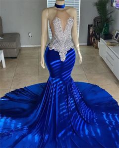 Abiti da ballo con perline di cristallo con cavezza reale in nastro blu Abito elegante a sirena per la festa di compleanno Vedere attraverso abiti sexy africani